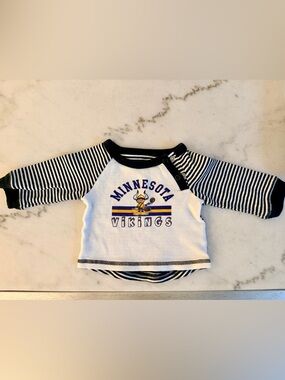 Minnesota Vikings Infant 3m Long-Sleeve Raglan Top - White & Black